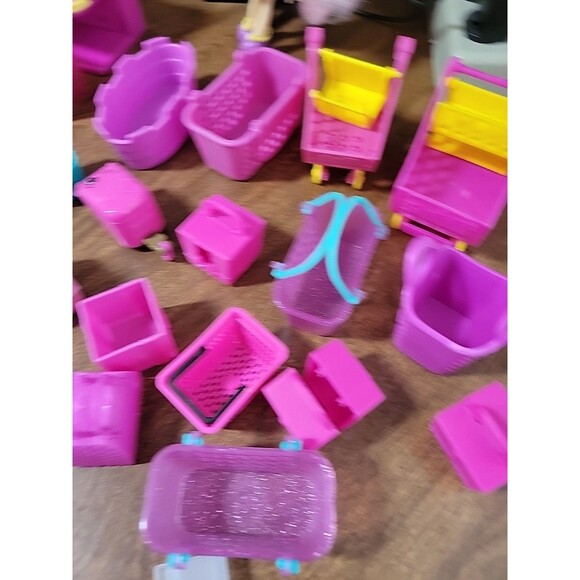 HUGE lot Shopkins Random Figures Basket Containers Mixed Seasons Dolls - Picture 11 of 16